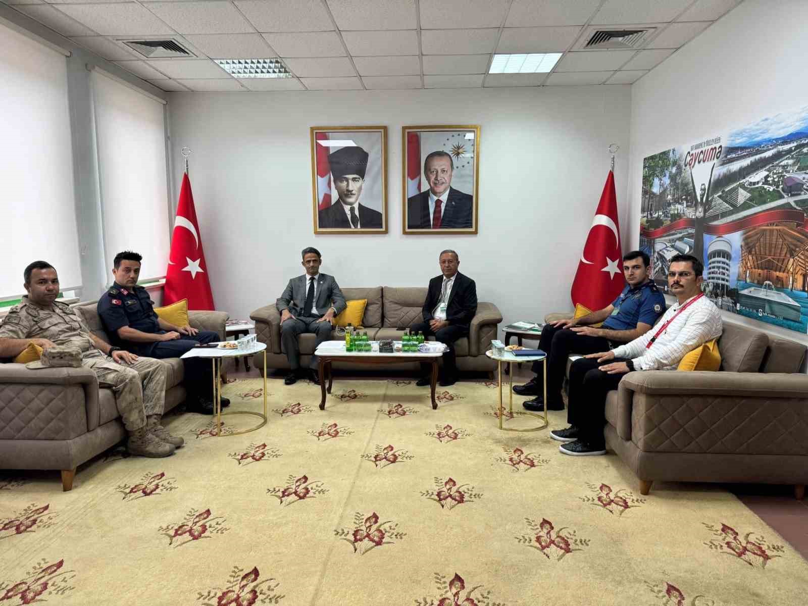 ÇAYCUMA HAVALİMANINDA GÜVENLİK TOPLANTISI GERÇEKLEŞTİRİLDİ