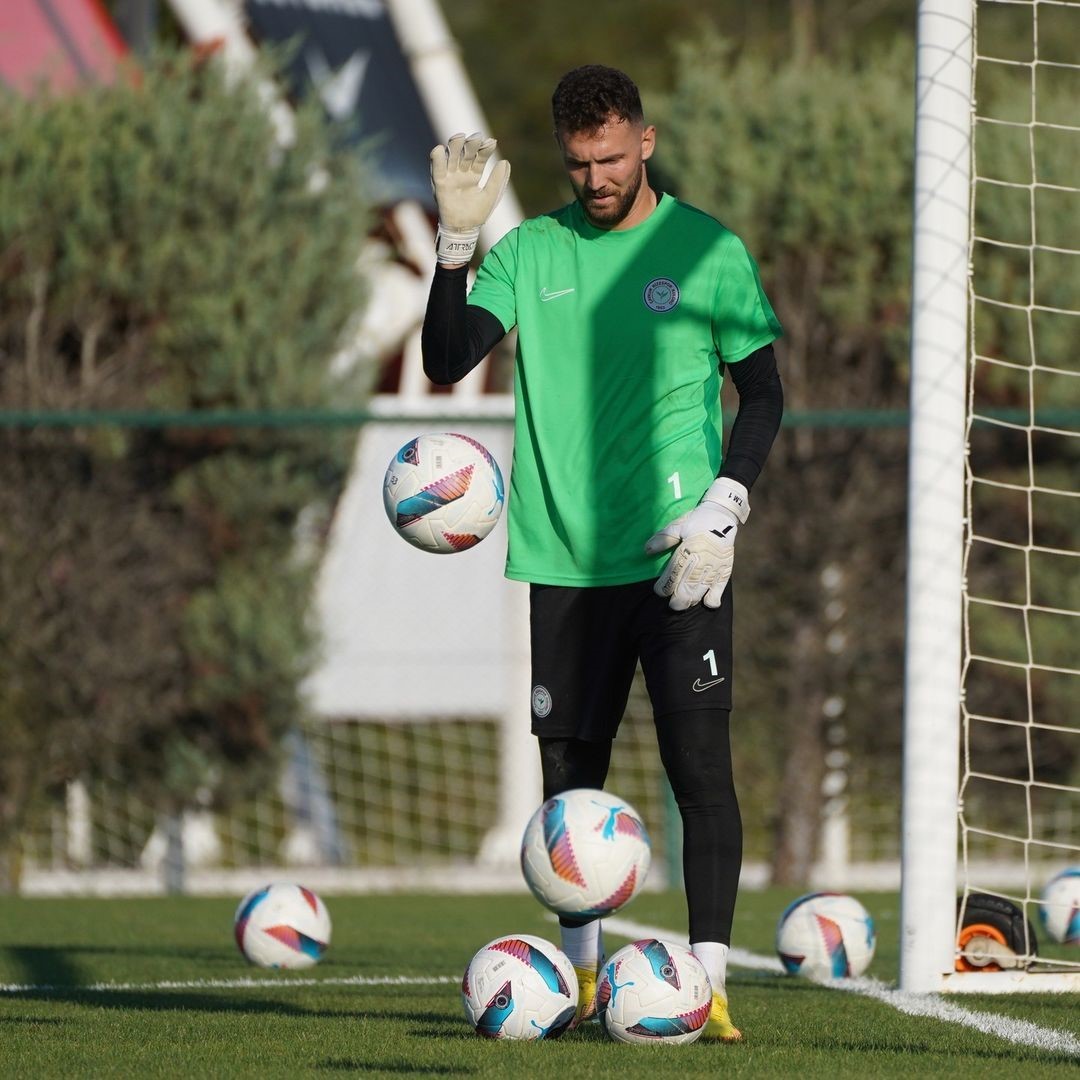 ÇAYKUR RİZESPOR, GALATASARAY MAÇI HAZIRLIKLARINI SÜRDÜRDÜ