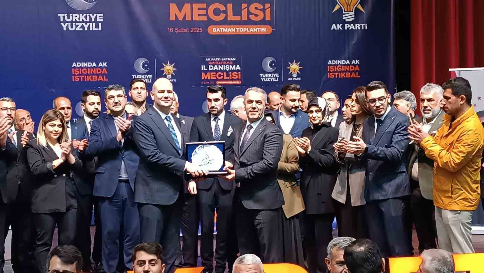 CHP ÜYELERİNDEN AK PARTİ’YE GENİŞ KATILIM