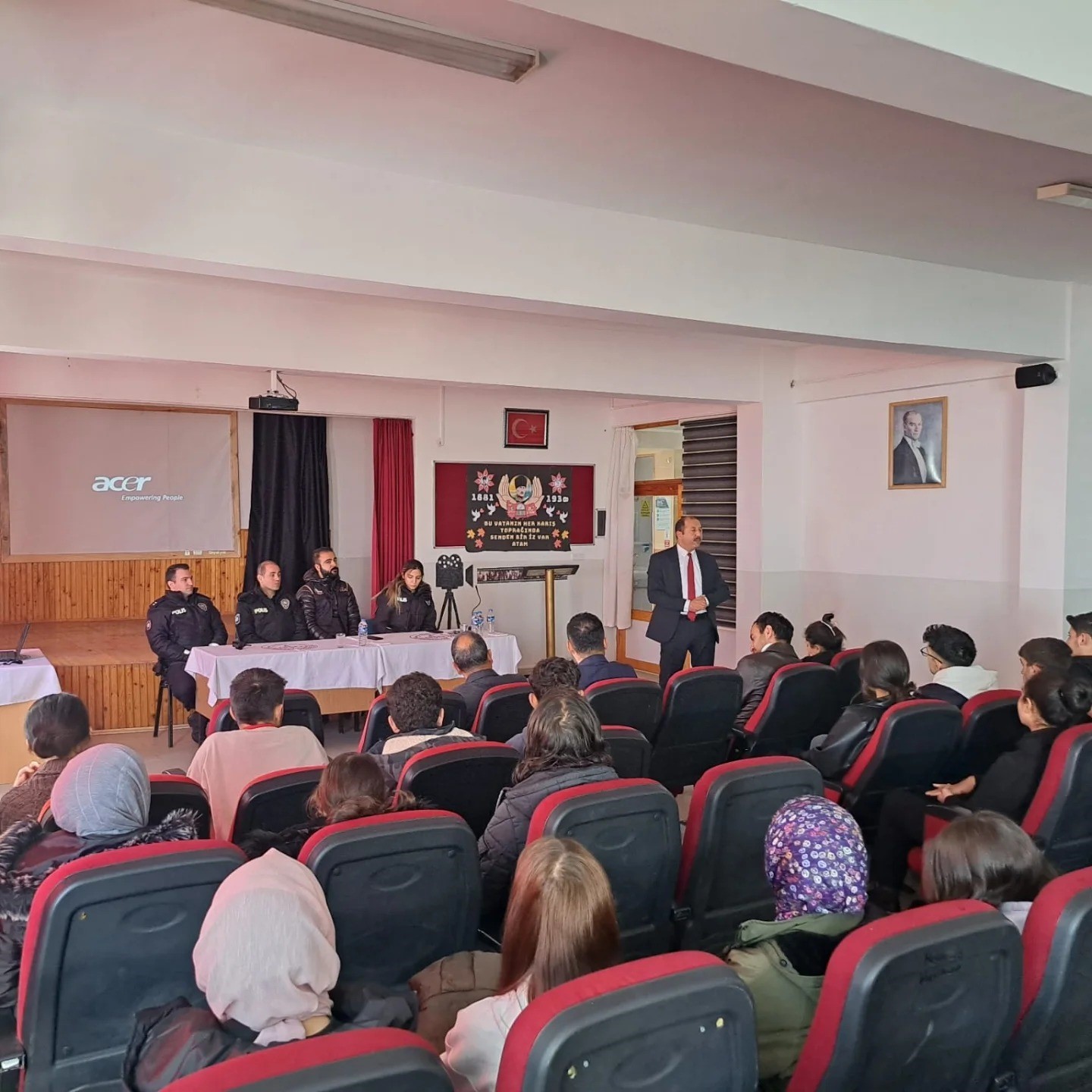 ÇILDIR ÇOK PROGRAMLI ANADOLU LİSESİ KARİYER GÜNLERİ
