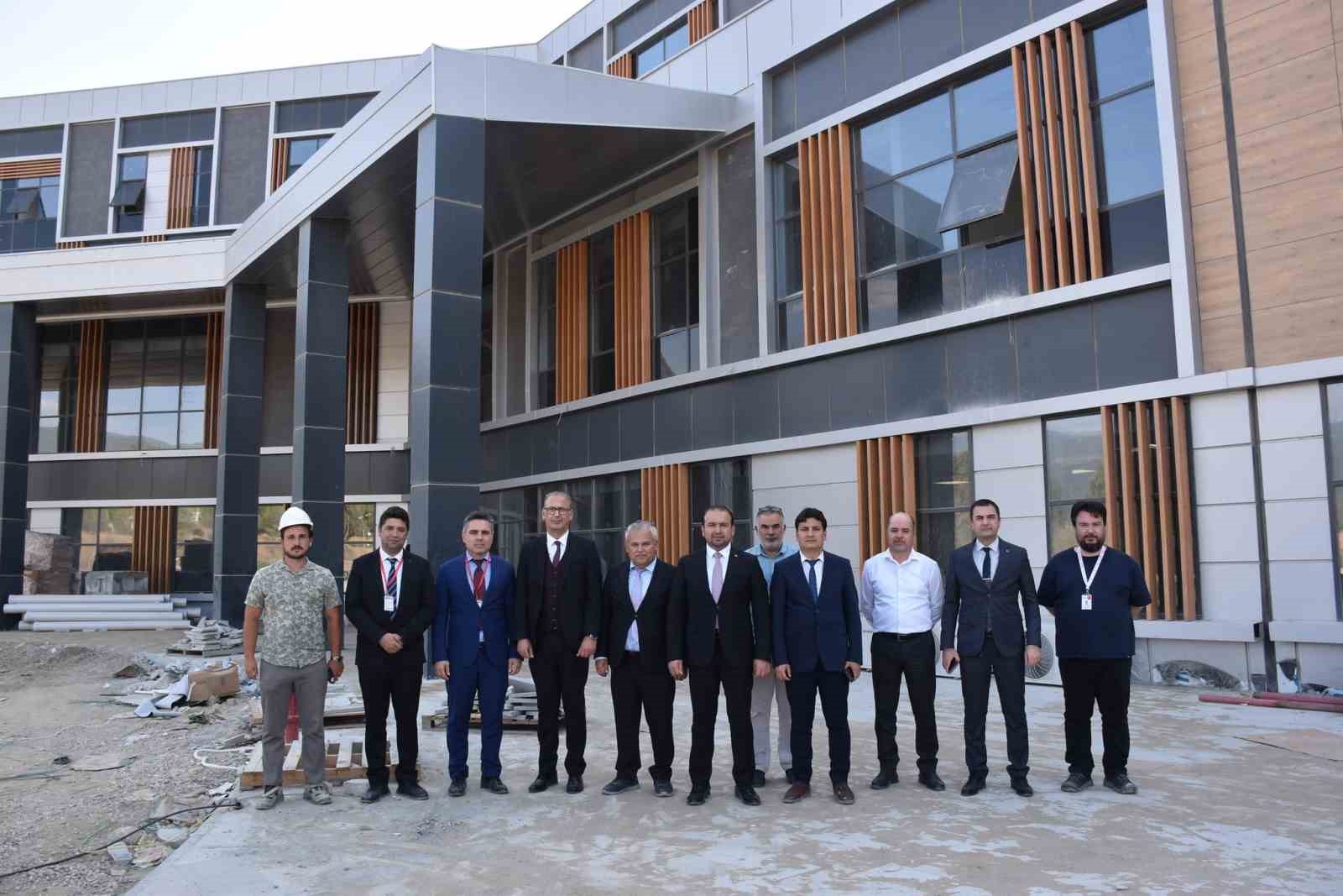 ÇİNE DEVLET HASTANESİ İNŞAATI TAMAMLANMAK ÜZERE