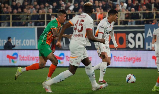 Corendon Alanyaspor, Galatasaray'ı evinde devirdi!