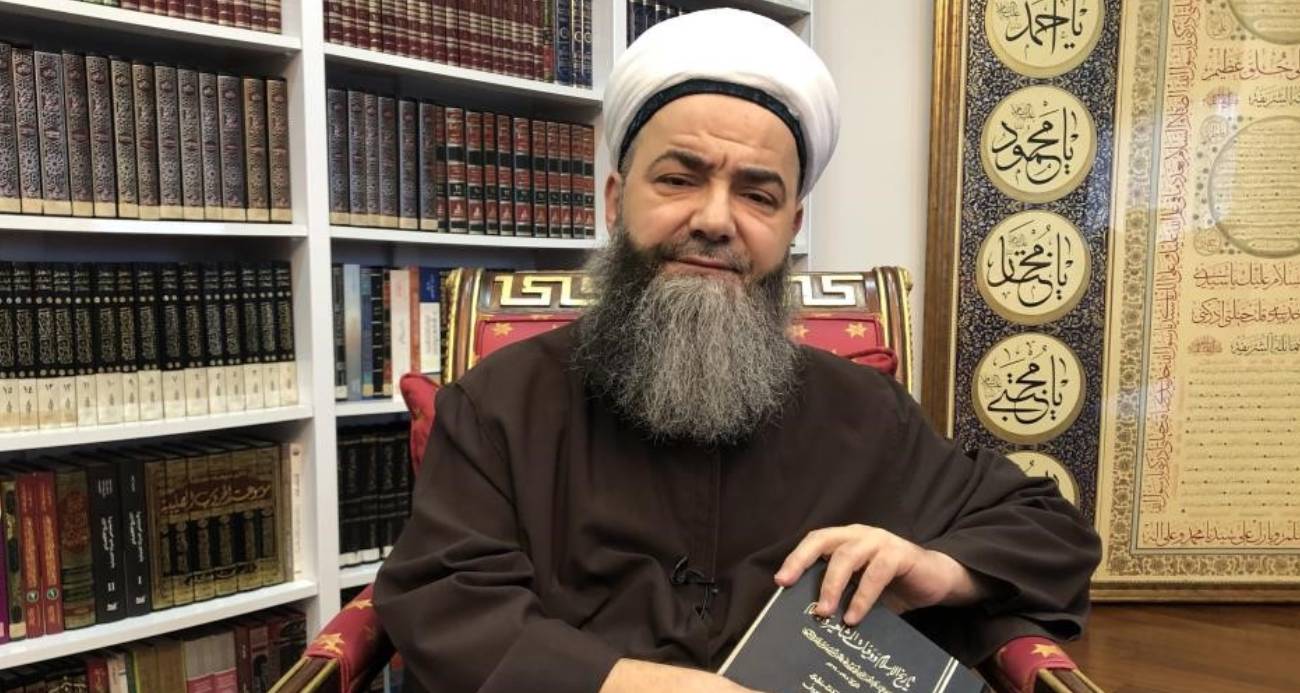 CÜBBELİ AHMET HOCA HASTANEYE KALDIRILDI
