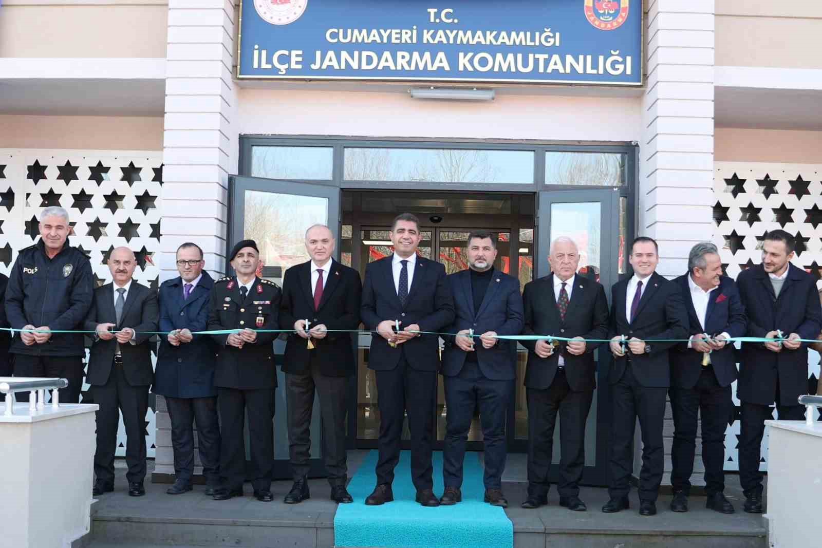 CUMAYERİ İLÇE JANDARMA KOMUTANLIĞI HİZMET BİNASI AÇILDI