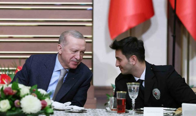 Cumhurbaşkanı Erdoğan Güvenlik Güçleriyle İftarda Buluştu