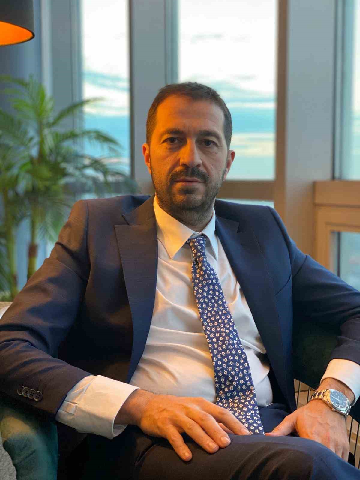 DEMLAK, ÇEK MAĞDURLARINA VE ESNAFA CAN SUYU OLUYOR