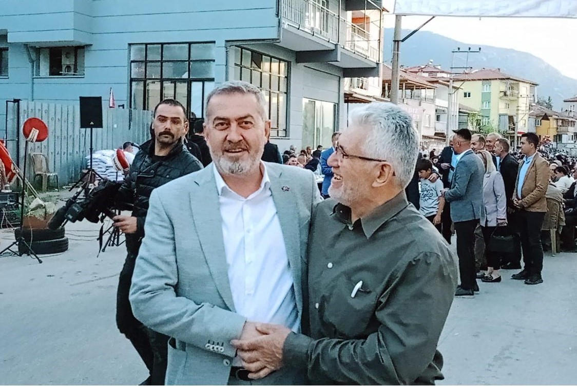 DENİZLİ'DE PAMUKKALE BELEDİYESİ HALKA HİZMET ETMEKTEN UZAK