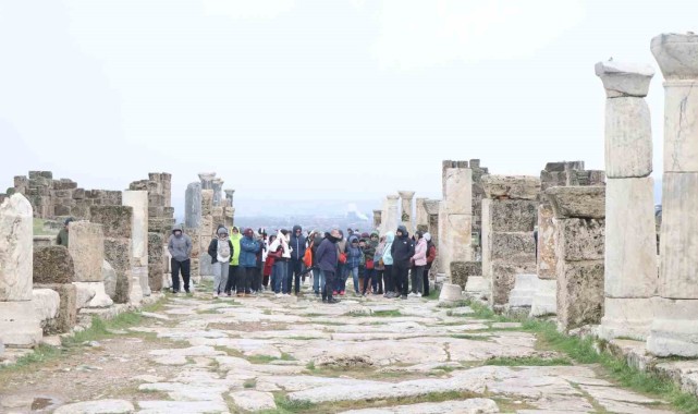 Denizli’de Turistik Değerleri Keşfeden İtalyan Kafile