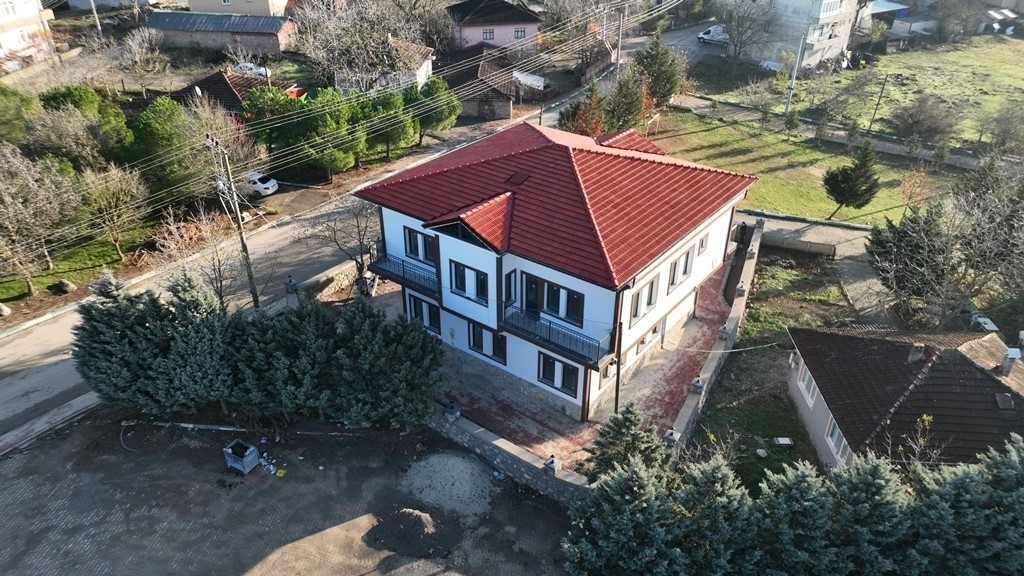 DİLOVASI BELEDİYESİ GENÇLİK MERKEZLERİ HİZMETE AÇILIYOR
