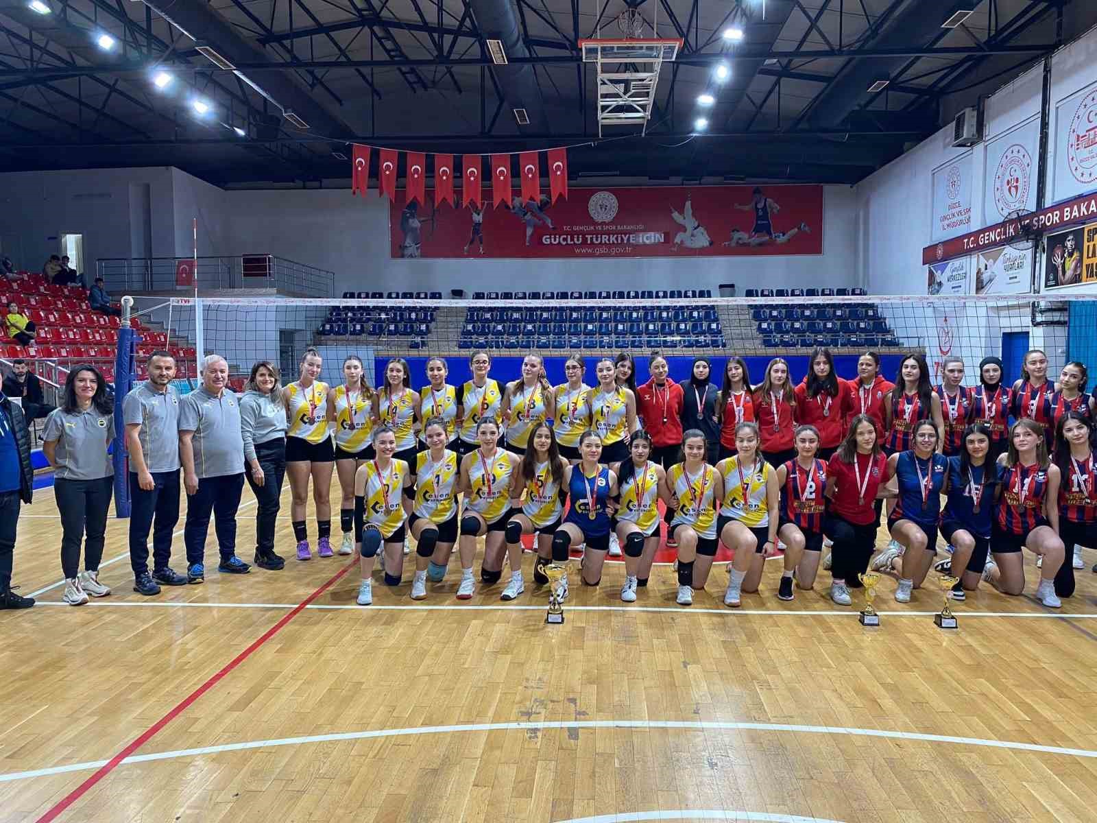 DÜZCE 1907 SPOR KULÜBÜ MAHALLİ LİG ŞAMPİYONU OLDU