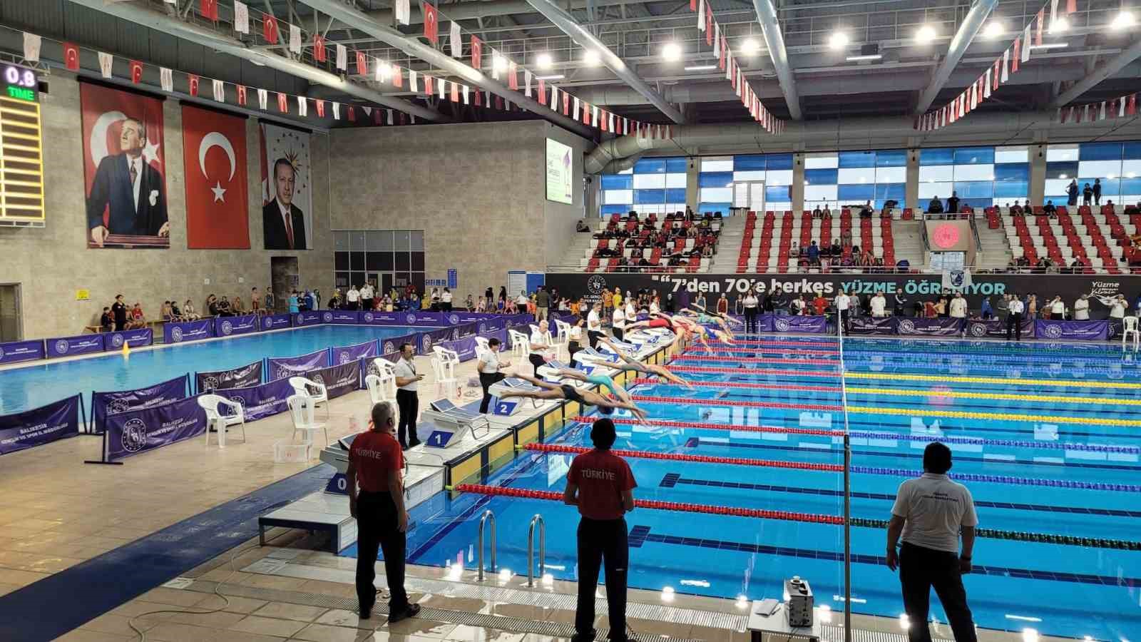 DÜZCE BELEDİYESİ SPOR AKADEMİSİ SPORCULARI TÜRKİYE FİNALLERİNE YÜKSELDİ