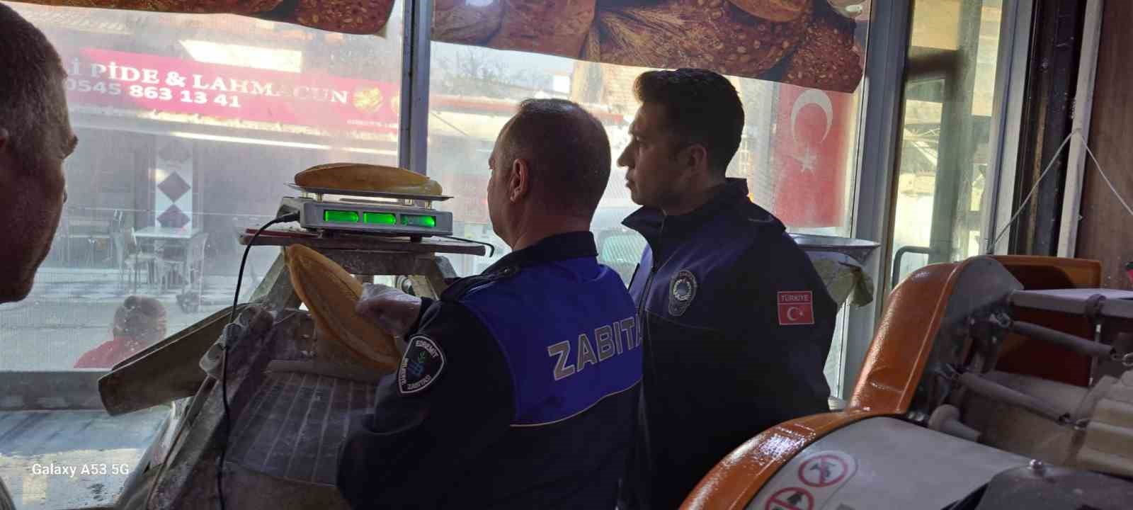 EDREMİT BELEDİYESİ FIRIN DENETİMLERİNE DEVAM EDİYOR