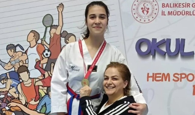 Edremit Göbelezoğlu İlkokulu Öğrencileri Okul Sporlarında İl Birincisi Oldu