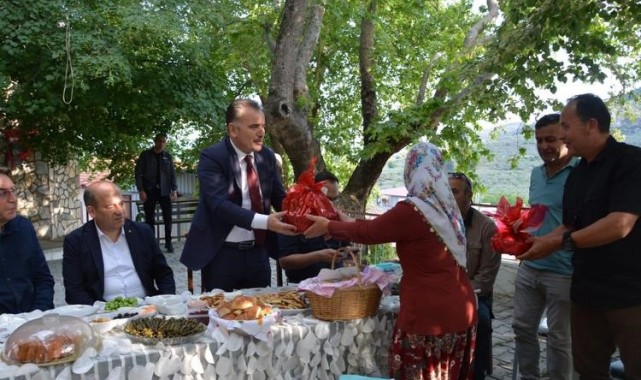 Edremit’te Arıcı Günü Kutlaması
