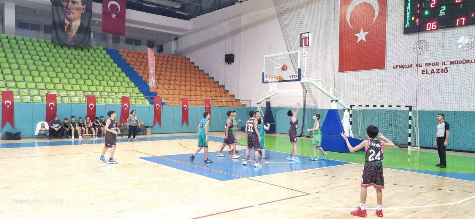 ELAZIĞ’DA BASKETBOL U14 YEREL LİGİNDE HEYECAN DORUKTAYDI
