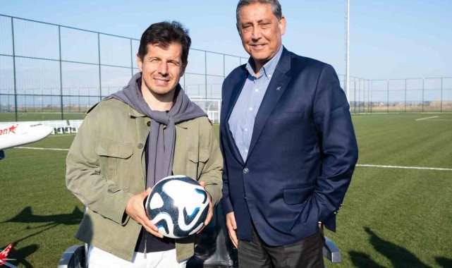 Emre Belözoğlu ve Yıldıray Karaer Corendon Sport Talks Programında Bir Araya Geldi