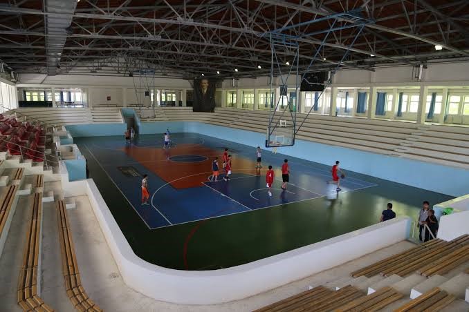 ERCİYES ÜNİVERSİTESİ SÜLEYMAN DEMİREL SPOR SALONU KAPILARINI KAPATTI