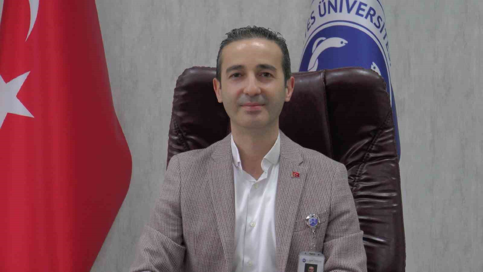 ERÜ TIP FAKÜLTESİ DEKANI PROF. DR. CEMAL ALPER KEMALOĞLU GÖREVİNDEN ISTİFA ETTİ