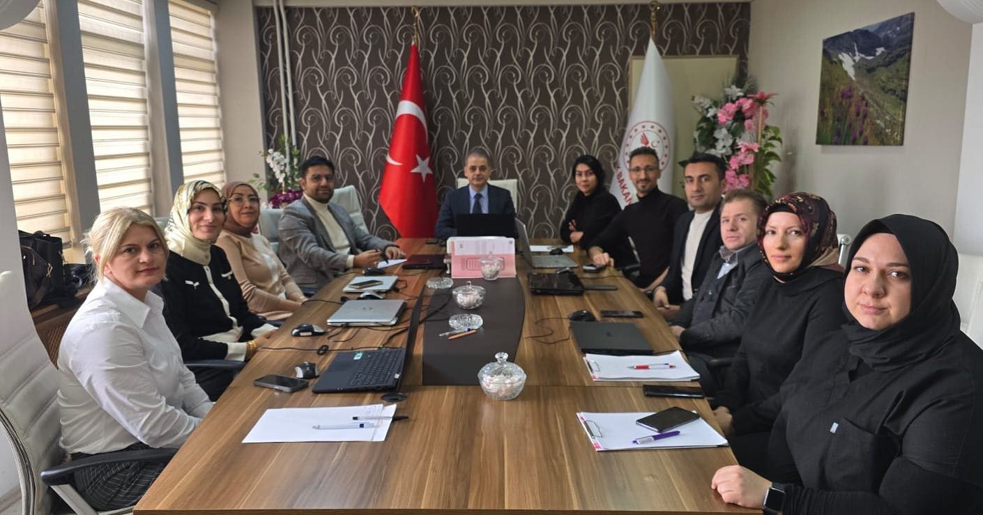 ERZİNCAN'DA NORMAL DOĞUMU TEŞVİK ETMEK İÇİN TOPLANTI DÜZENLENDİ