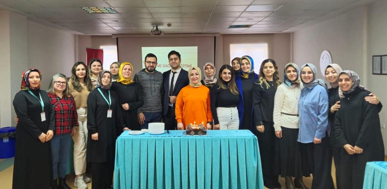 ERZİNCAN'DA ÜREME SAĞLIĞI EĞİTİMİ VERİLDİ