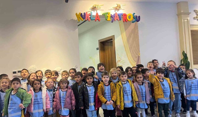 Eskişehir Büyükşehir Belediyesi Şehir Tiyatroları Minik İzleyicilerle Buluştu