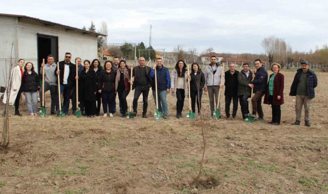 Eskişehir'de Yükümlüler Tarım İle Rehabilite Ediliyor