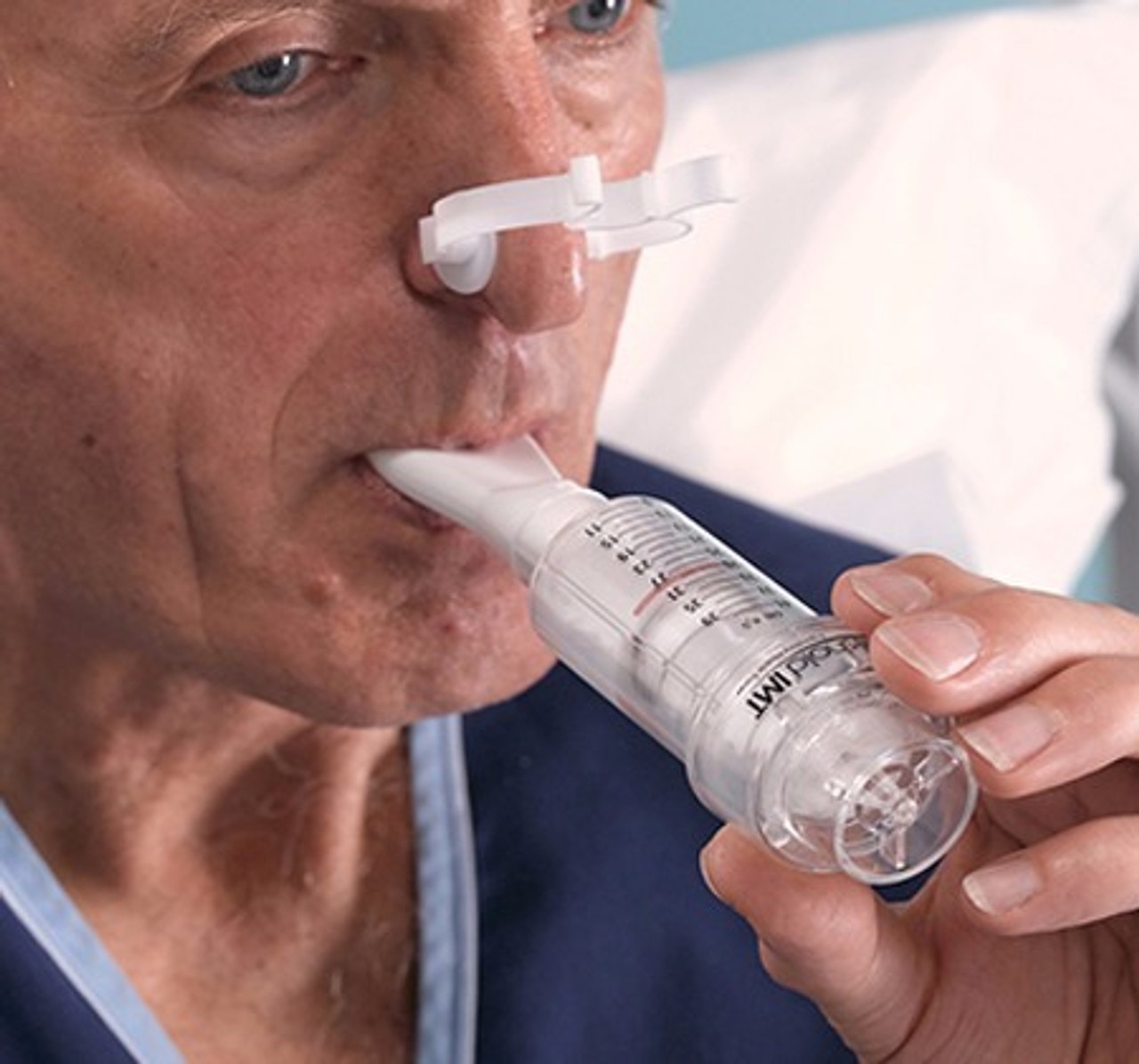 EVDE YAPILAN SOLUNUM KASI EĞİTİMİ İDİYOPATİK PULMONER FİBROZİS HASTALARINA YARDIMCI OLUYOR