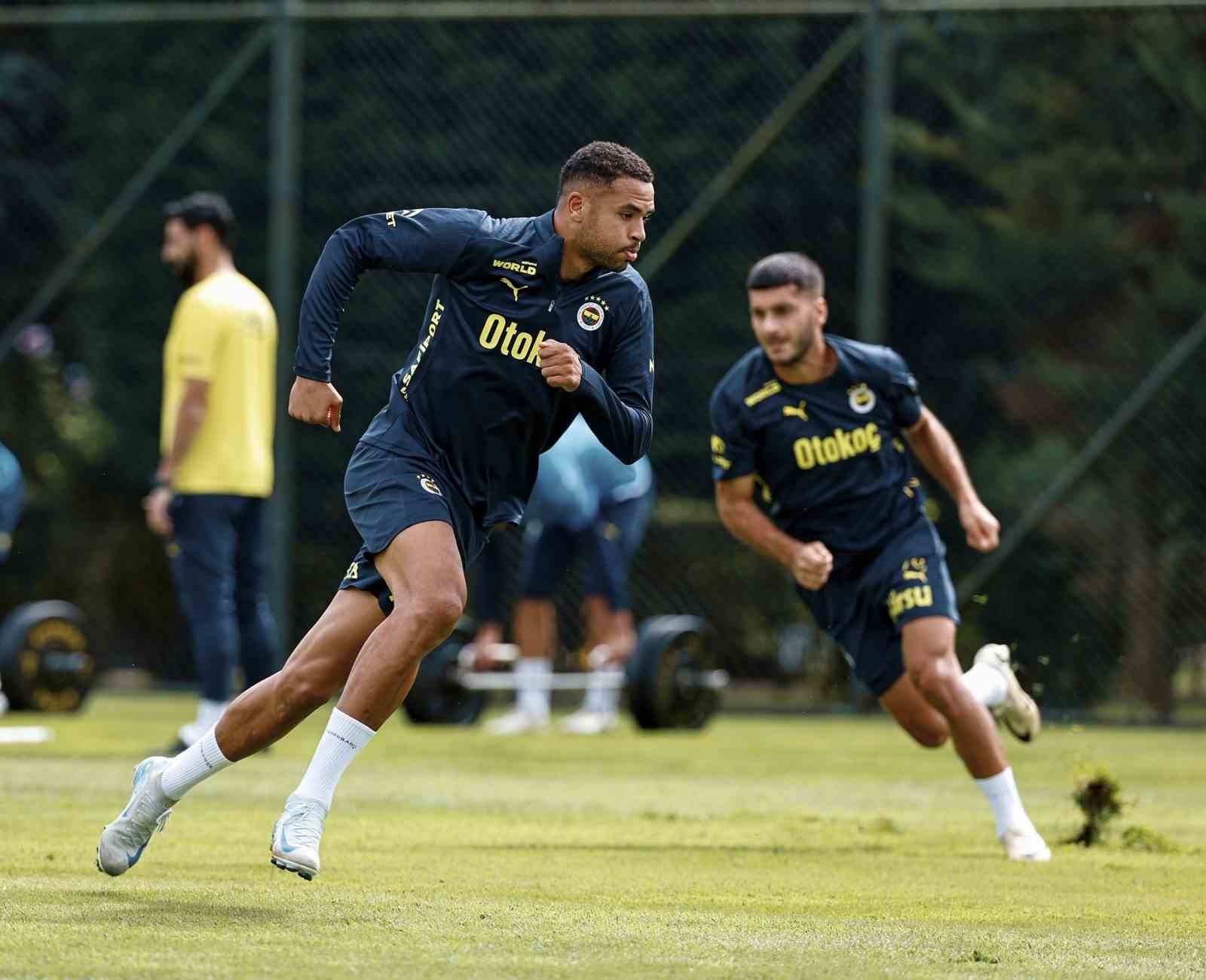 FENERBAHÇE, CORENDON ALANYASPOR MAÇI HAZIRLIKLARINI TAMAMLADI