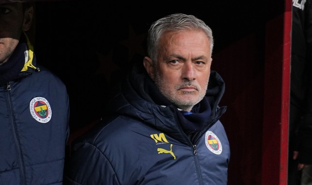 Fenerbahçe Galatasaray Derbisinde Berabere Kaldı