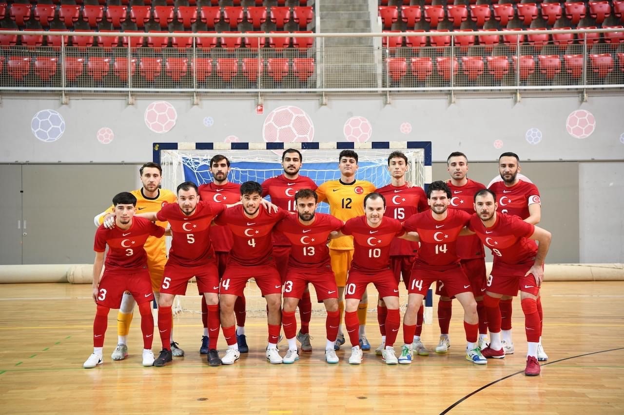 FUTSAL A MİLLİ TAKIMI ERZURUM'DA HAZIRLIK KAMPINA BAŞLIYOR