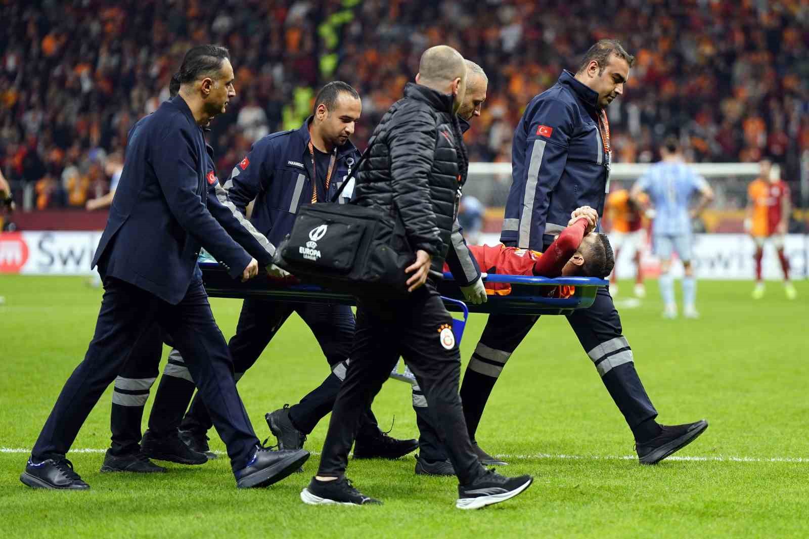 GALATASARAYLI MAURO ICARDİ'NİN SAKATLIĞI AÇIKLANDI