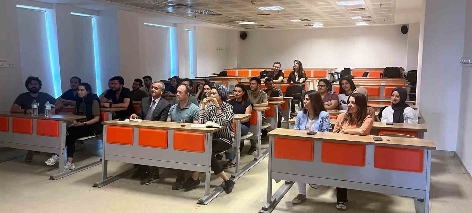 GAÜN DİŞ HEKİMLİĞİ FAKÜLTESİ'NE DİJİTAL LABORATUVAR KURULDU