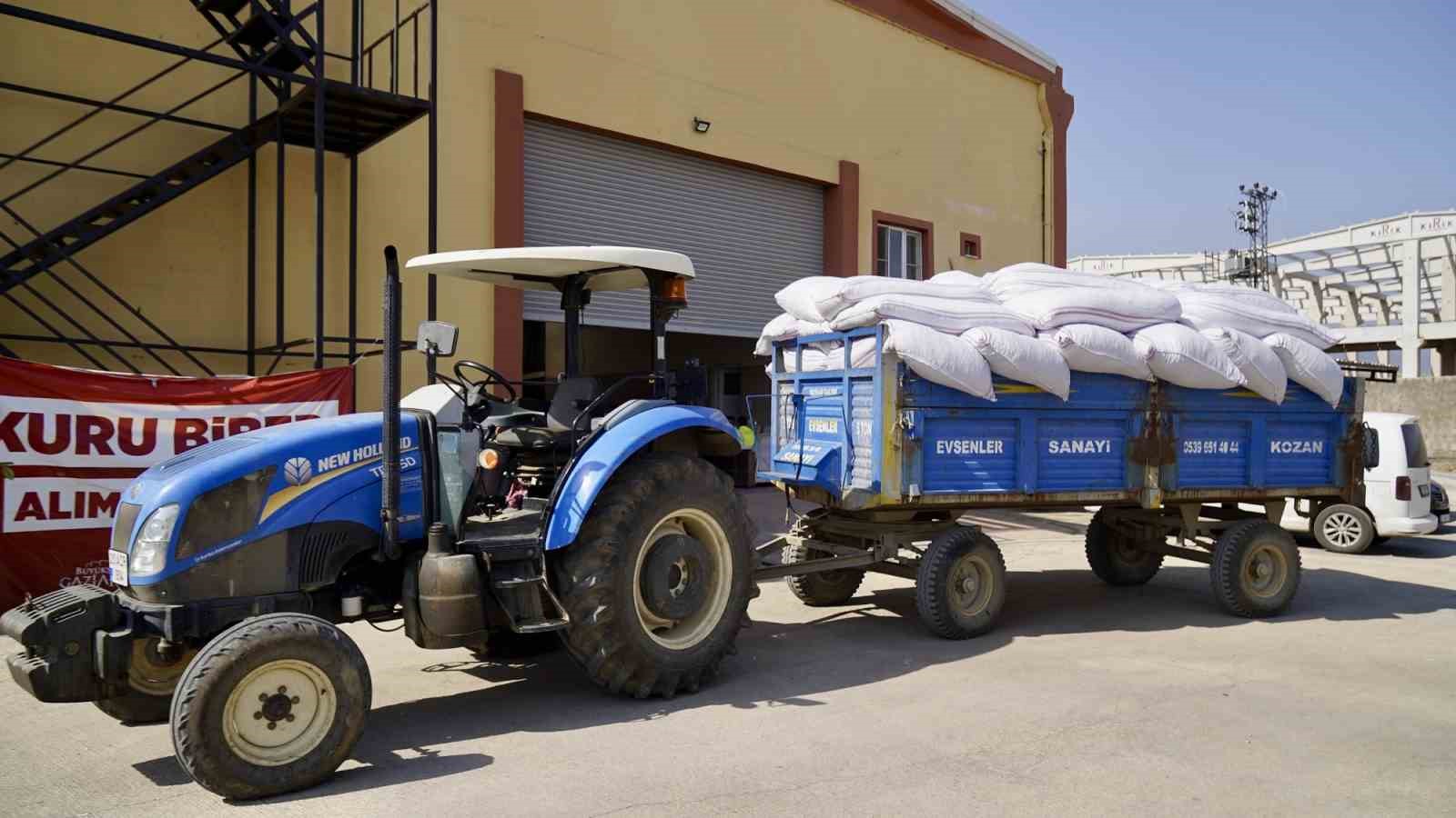 GAZİANTEP BÜYÜKŞEHİR BELEDİYESİ ÇİFTÇİLERE DESTEK SAĞLIYOR