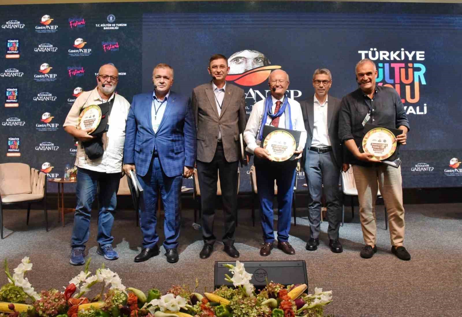 GAZİANTEP SANAYİ ODASI BAŞKANI GASTROANTEP KÜLTÜR YOLU FESTİVALİ'NDE