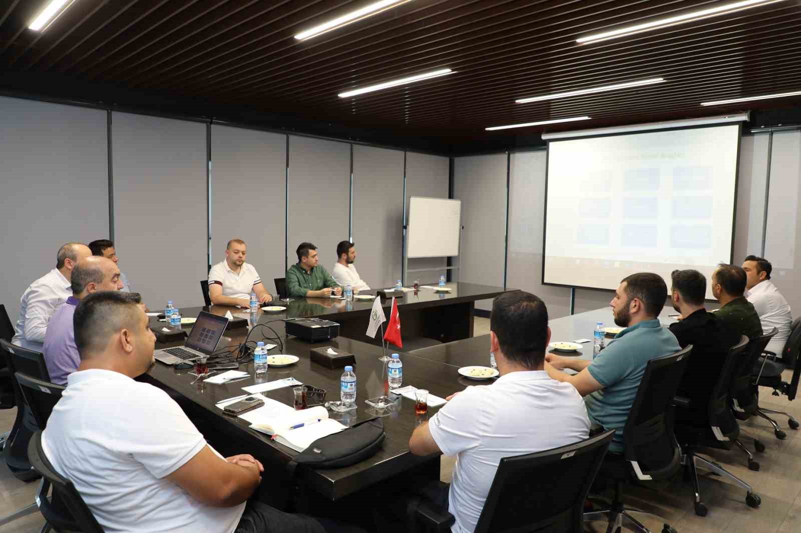 GAZİANTEP TİCARET BORSASI FİNANSAL OKURYAZARLIK EĞİTİMİ DÜZENLEDİ