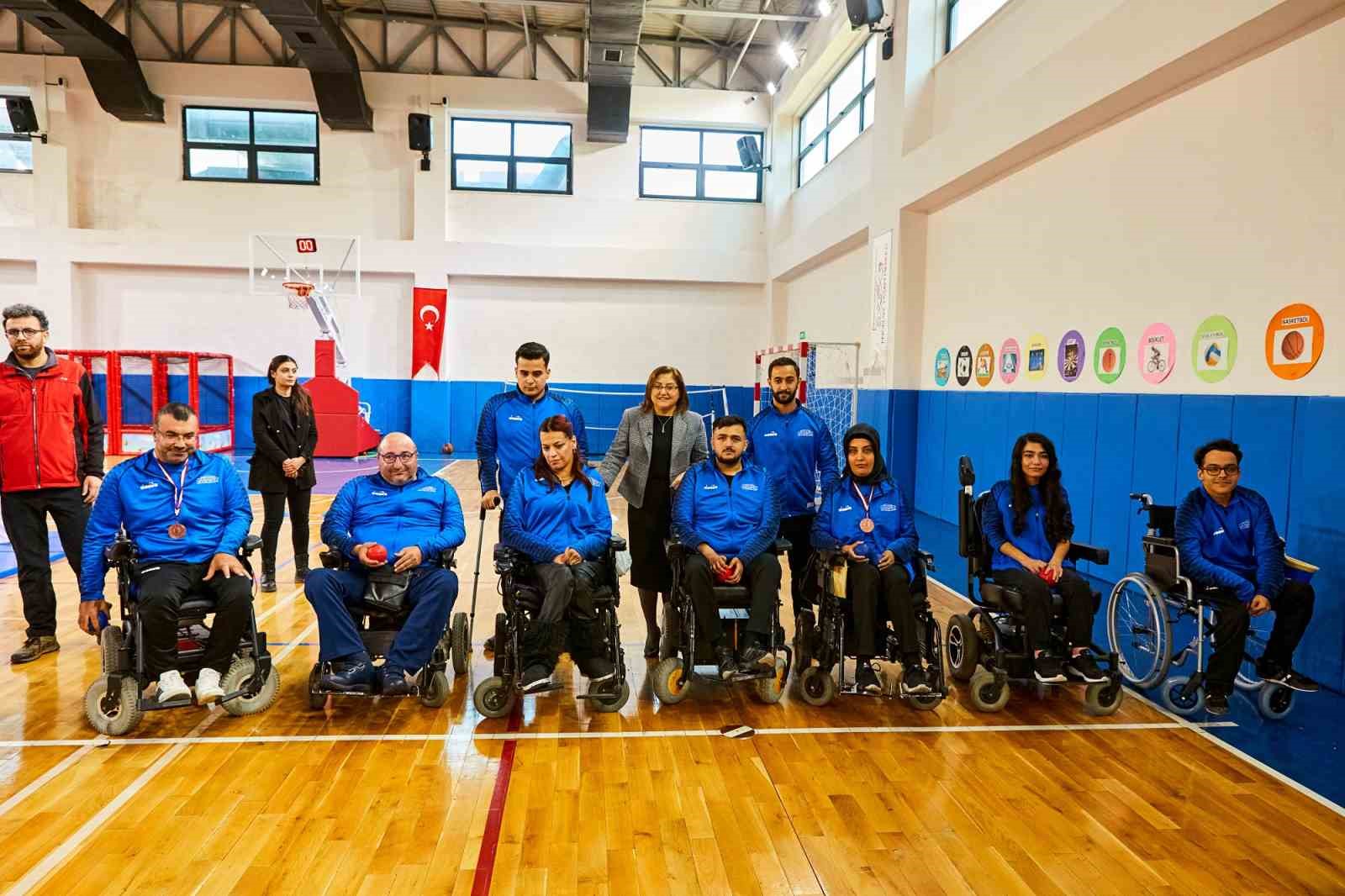 GAZİANTEP'TE KADIN AMPUTE FUTBOL TAKIMI KURULACAK