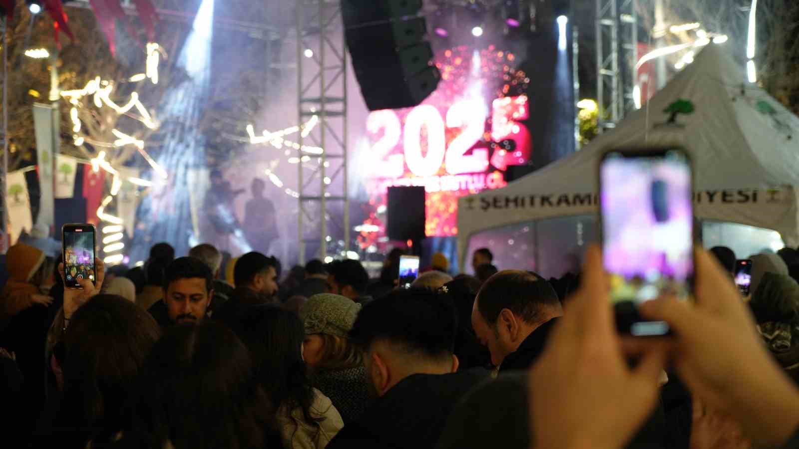 GAZİANTEP’TE YENİ YIL COŞKUSU!