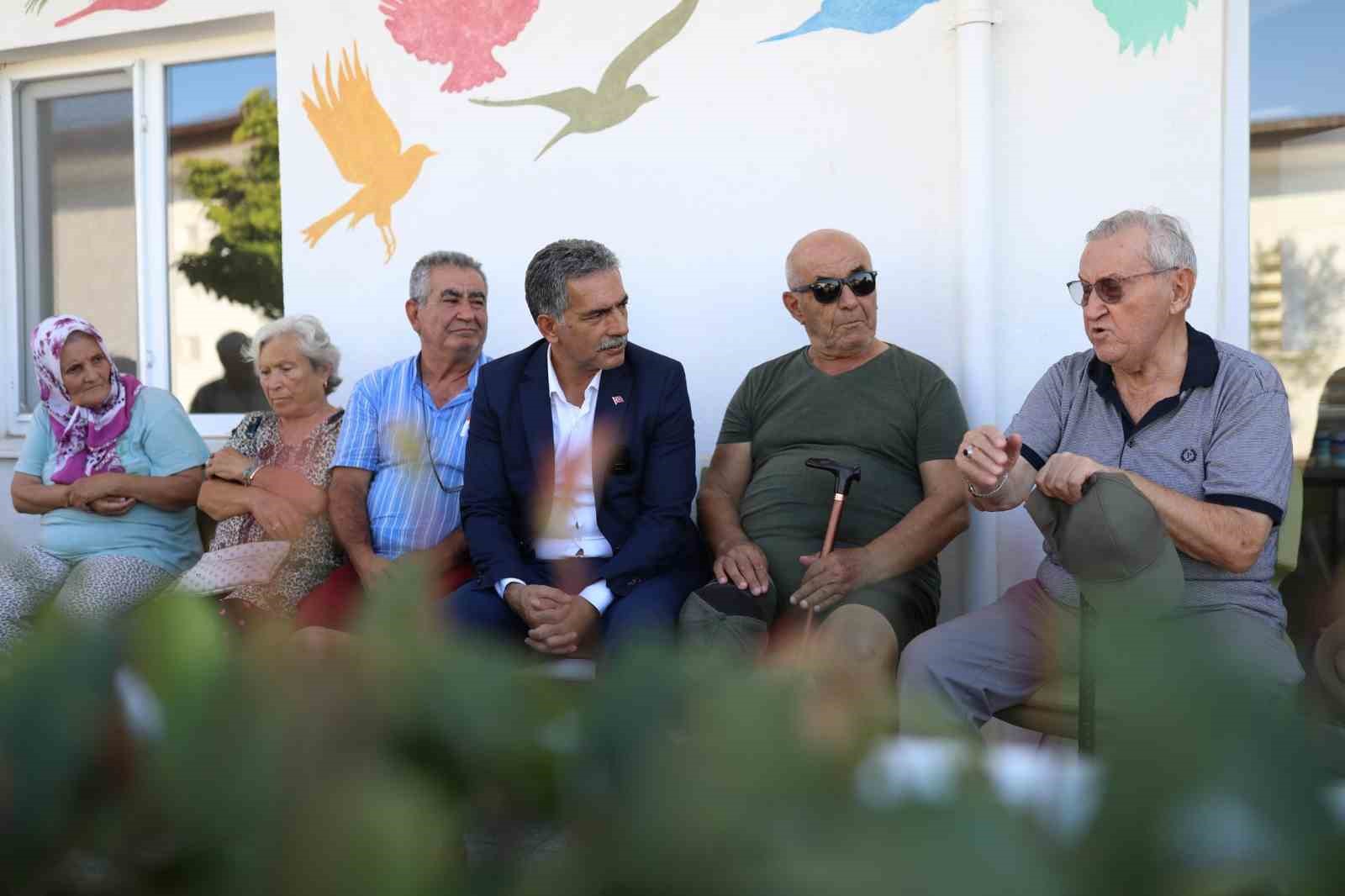 GEMLİK BELEDİYE BAŞKANI YAŞLI KONUKEVİ'Nİ ZİYARET ETTİ