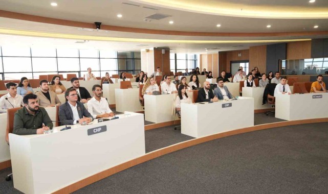 Gençler Yerel Yönetimlerle Buluştu!