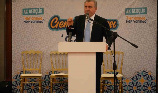 Gençlik ve Spor Bakanı Edirne'de Gençlerle Buluştu
