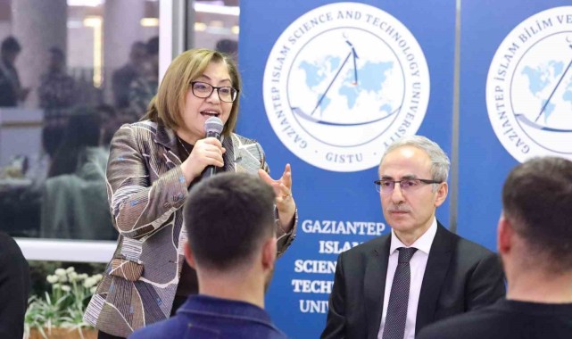 GİBTÜ’de Geleneksel İftar Programı Yoğun Katılımla Gerçekleşti
