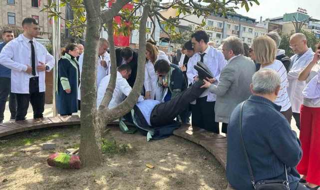 Giresun Üniversitesi Tıp Fakültesi Dekanı Baygınlık Geçirdi
