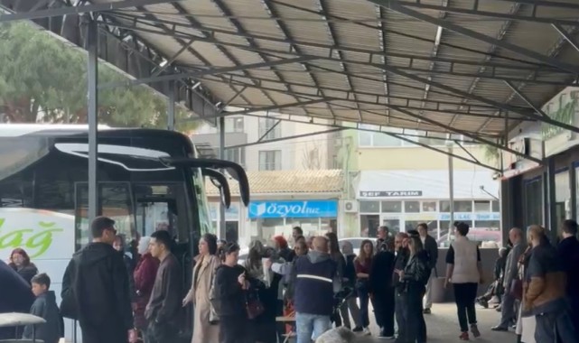 Gönen Otogarı’nda Bayram Sonrası Yoğunluk