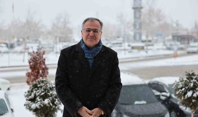 Hacılar Belediyesi Kar Yağışı Sonrası Ekiplerini Sahaya İndirdi