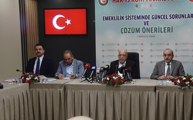 HAK-İŞ GENEL BAŞKANI EMEKLİLİK SİSTEMİ HAKKINDA AÇIKLAMALARDA BULUNDU