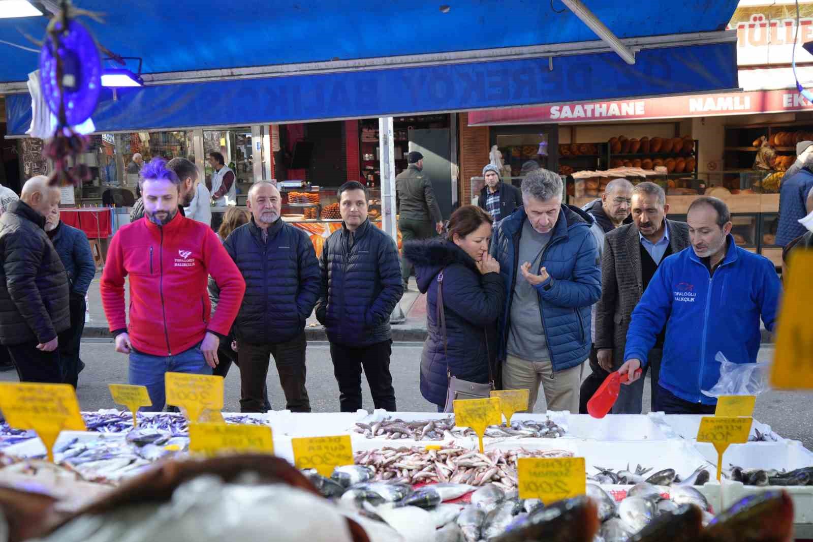 HAMSİ FİYATLARINDAKİ DEĞİŞİM DİKKAT ÇEKİYOR