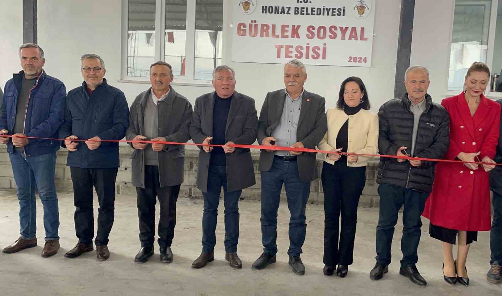 HONAZ BELEDİYESİ GÜRLEK MAHALLESİNE SOSYAL TESİS KAZANDIRDI