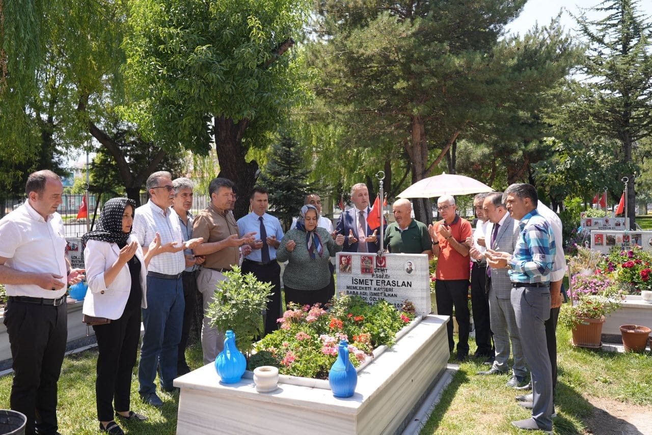 İL MİLLİ EĞİTİM MÜDÜRÜ COŞKUN ESEN GÖREVE BAŞLADI