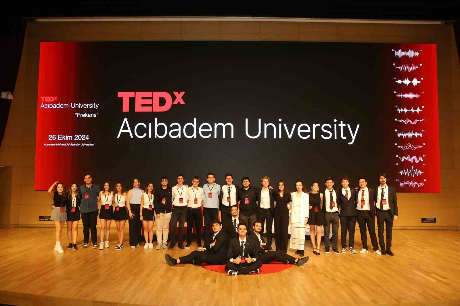 İLGİ ÇEKEN TEDX ACIBADEM ÜNİVERSİTESİ ETKİNLİĞİ