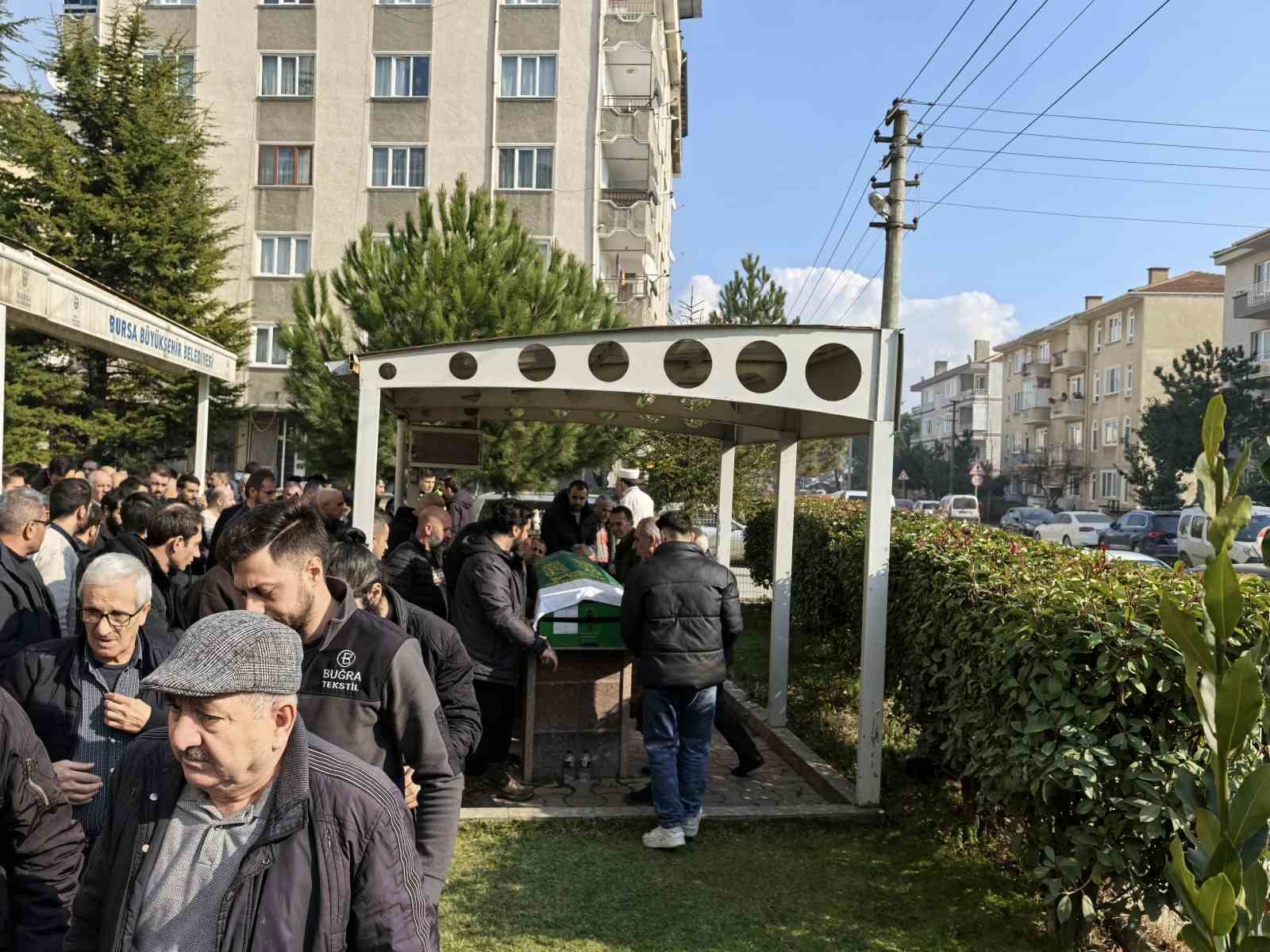 İNEGÖL’DE KALP KRİZİ GEÇİREN ÇİFTİN ACI SONU